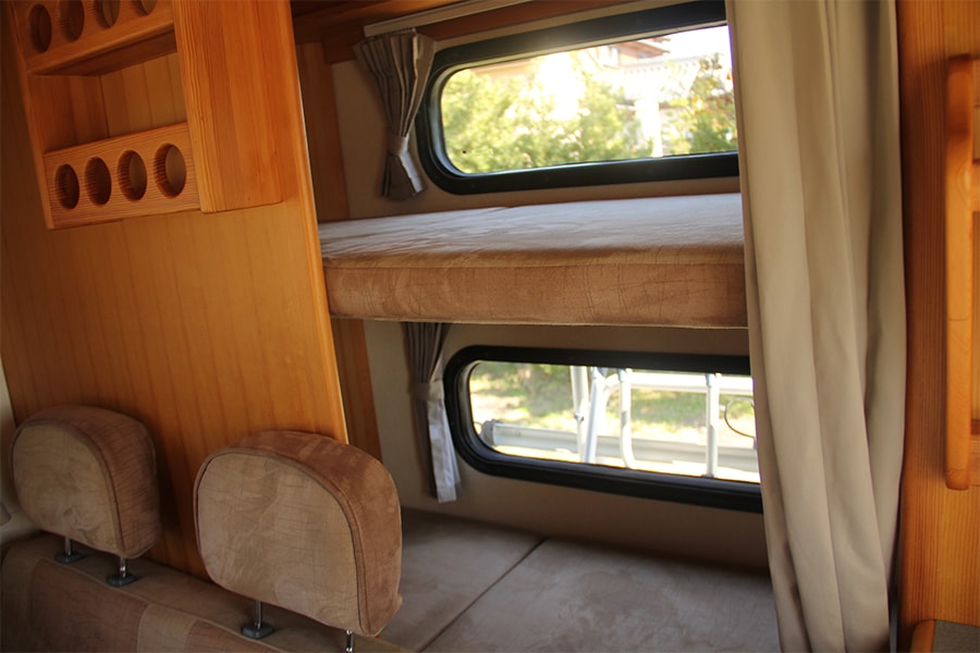 マツダ ボンゴ アミティ