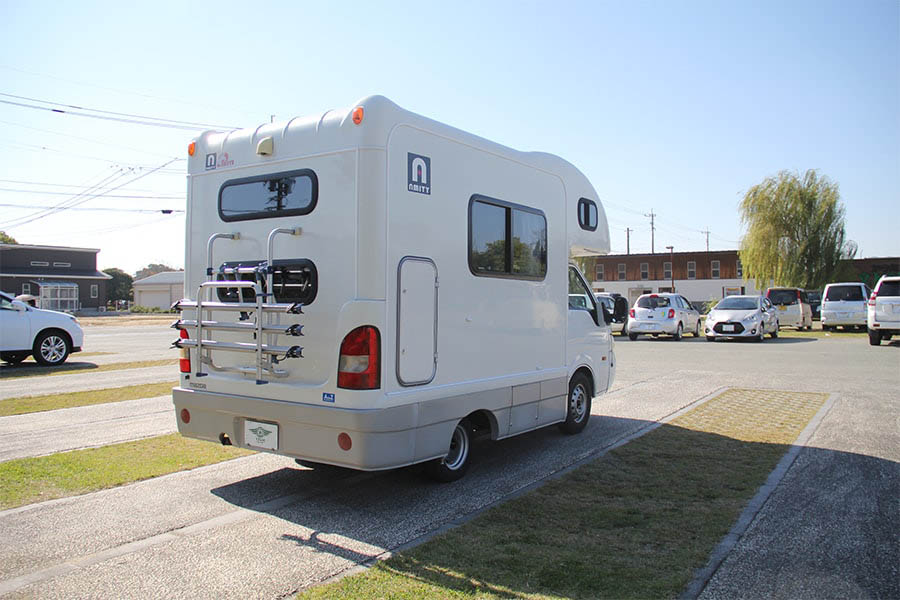 マツダ ボンゴ アミティ