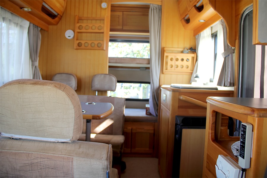 マツダ ボンゴ アミティ