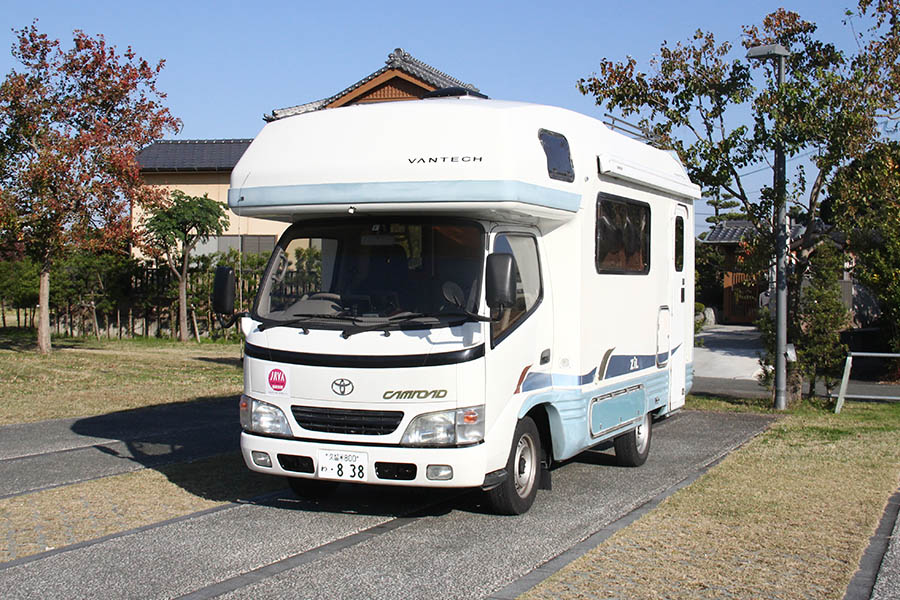 トヨタ カムロード ジル