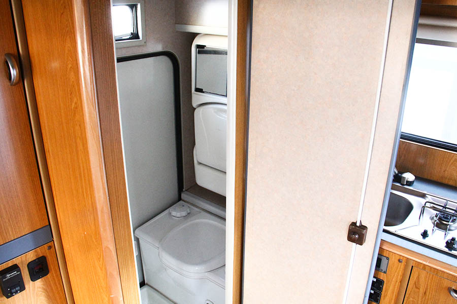 トヨタ カムロード ジル